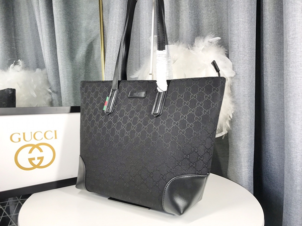 激安グッチバッグコピー内部構造